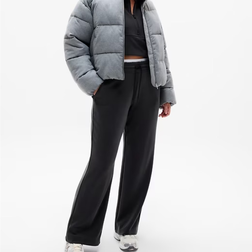 ATHLETA Seasoft Mid Rise Straight Pant | Small Petite - Picture 2 of 8
